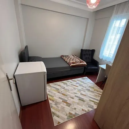 Kadikoy Yeldegirmeni Rahat * Istanbul